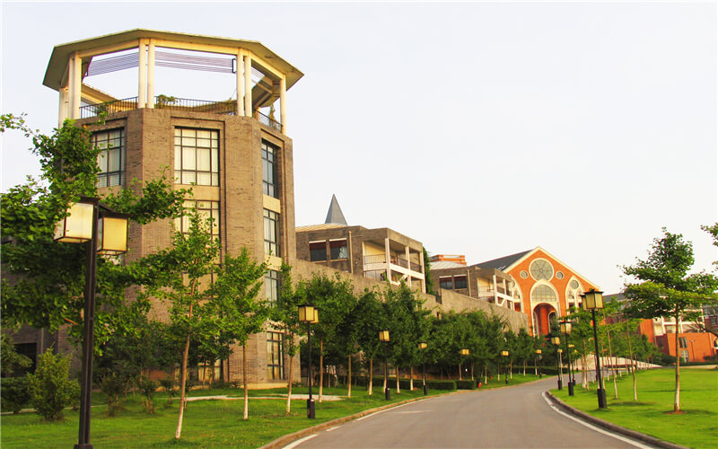 武汉设计工程学院校园风光