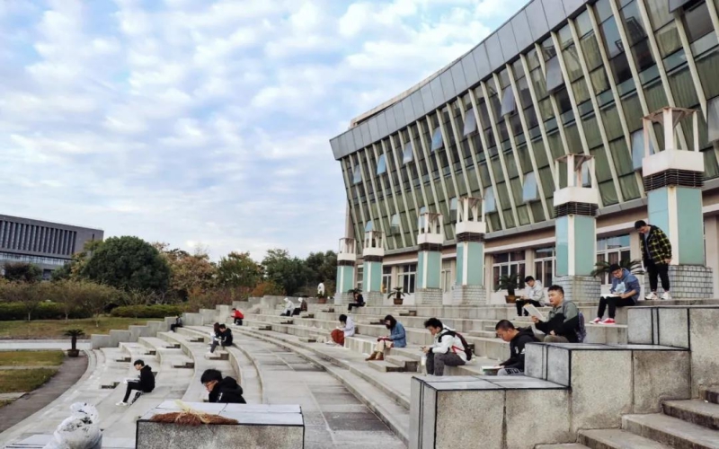 南京工程学院