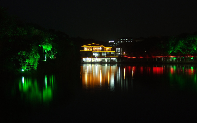 南京工业大学-夜景