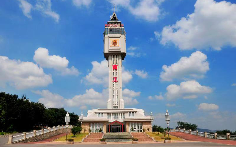 南京工业大学-广场