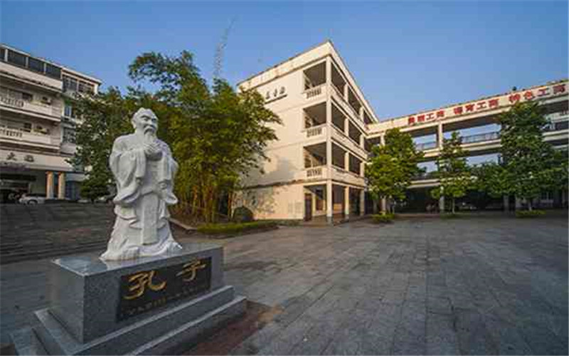 广东工商职业技术大学-校园风光3