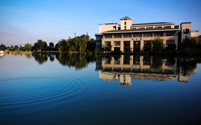 南京审计大学-敏知楼