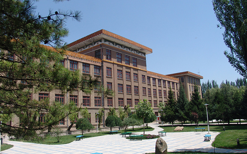 青海民族大学-10