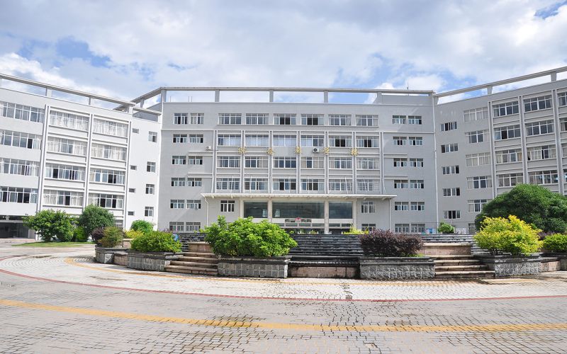 文山学院-综合教学楼