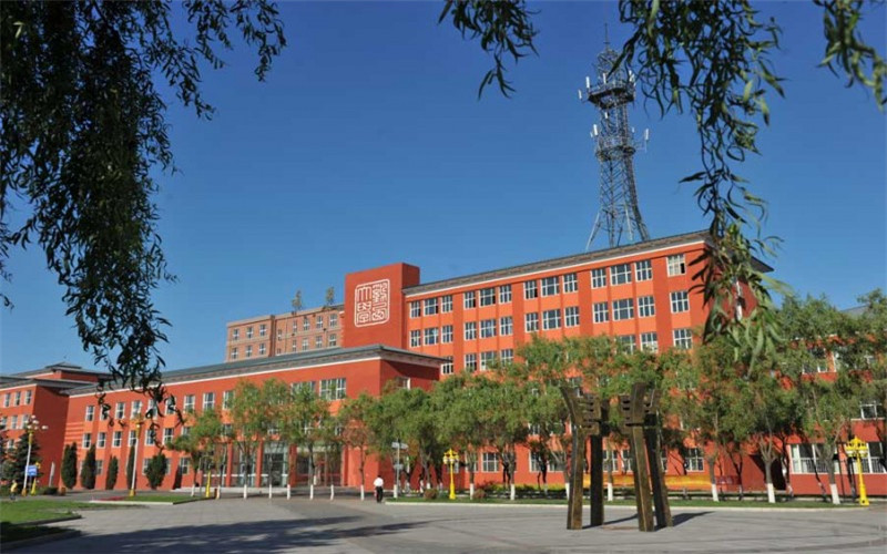 黑龙江工业学院-黑龙江工业学院--校园风光4