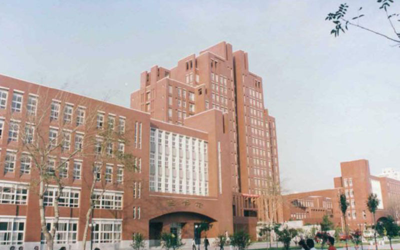 天津医科大学校园风景