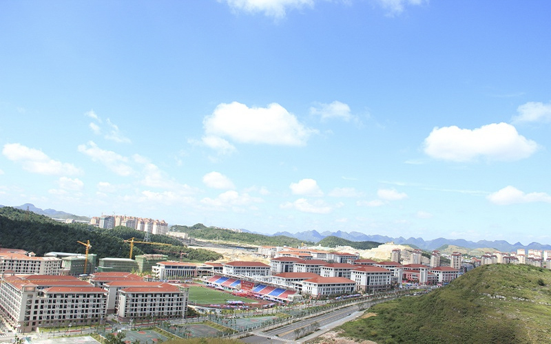 贵州电子科技职业学院-学院外景