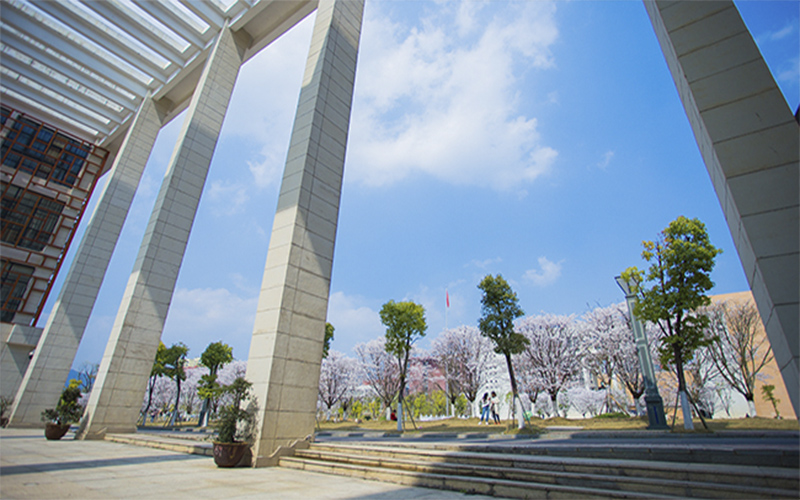 遵义师范学院-校园一角