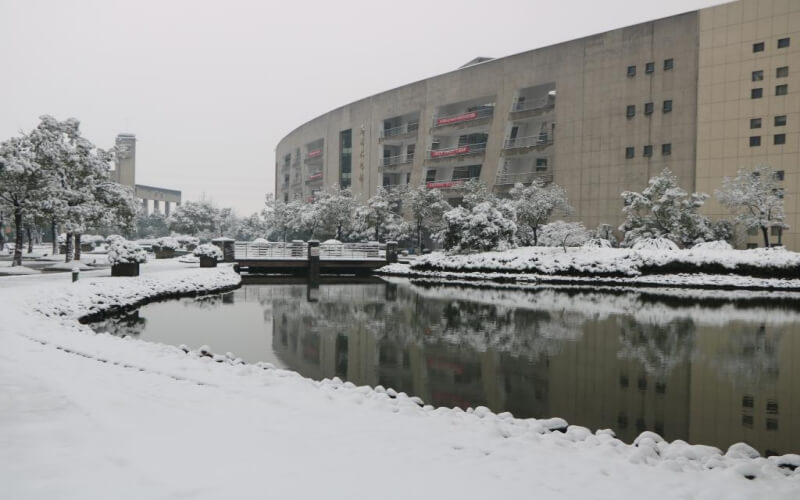 浙江同济科技职业学院-2