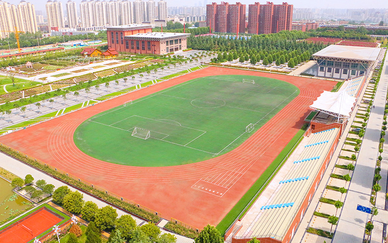 西京学院-南操场鸟瞰图