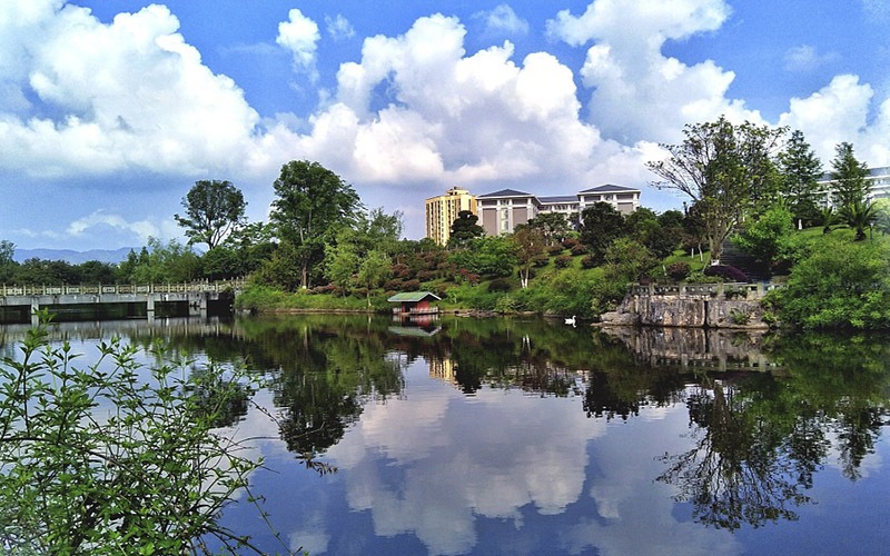 重庆能源职业学院-校园风光