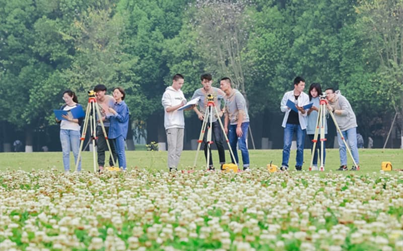 四川大学锦江学院-4