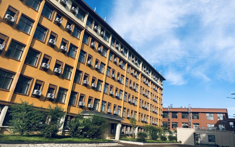 贵州铜仁数据职业学院-7