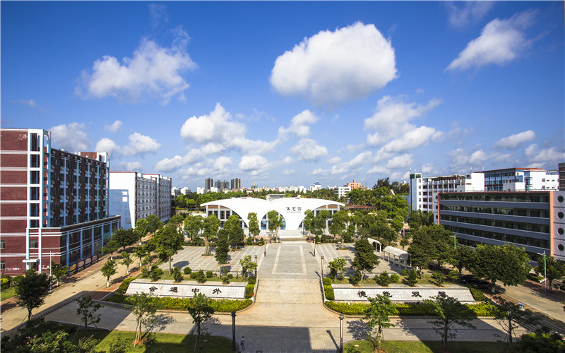 海南外国语职业学院-校园风光