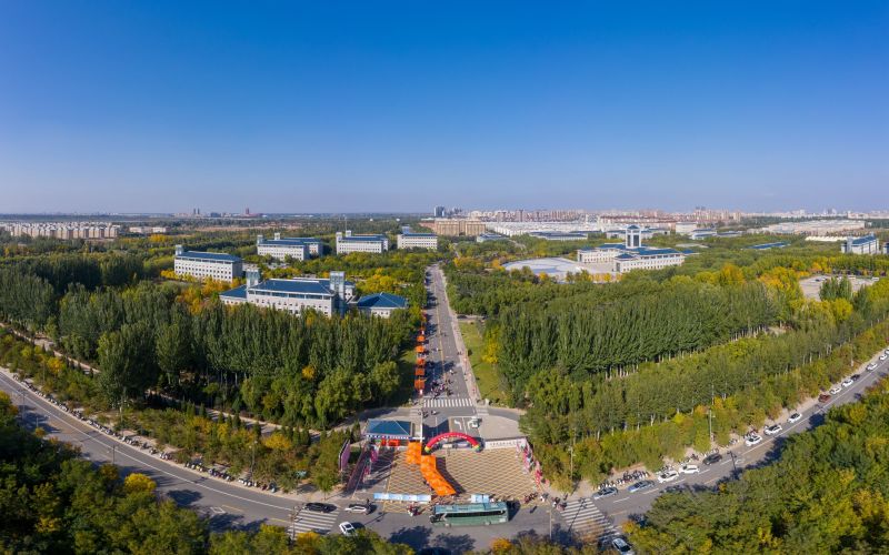 2025年云南理科658分能报什么大学