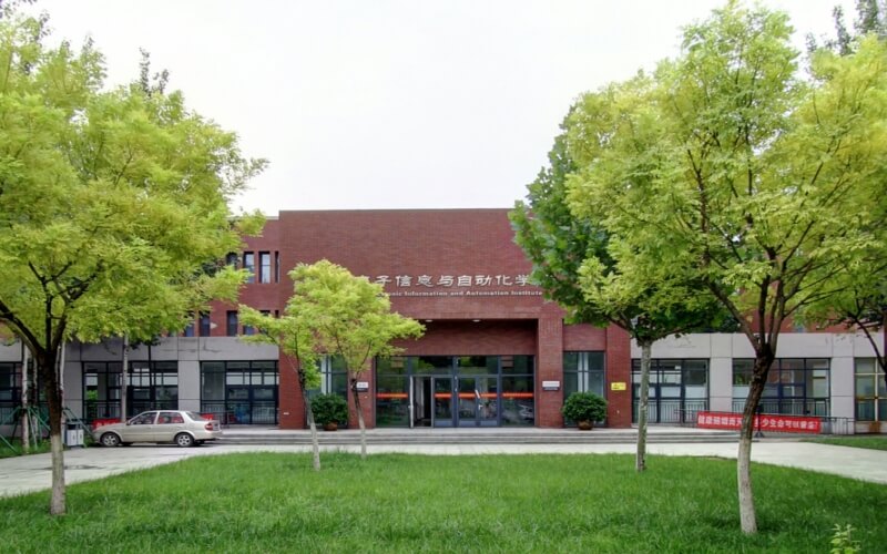 天津工业职业学院校园风光